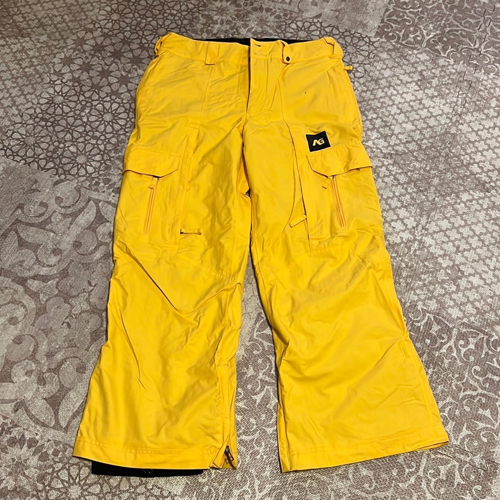 COPY - Analog Design Unlikely Futures Snowboarding pants